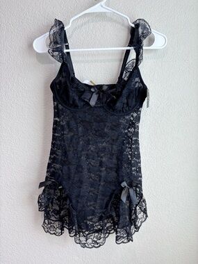 NWT Just Sexy Lingerie Black Babydoll Lace Set with Thong Medium